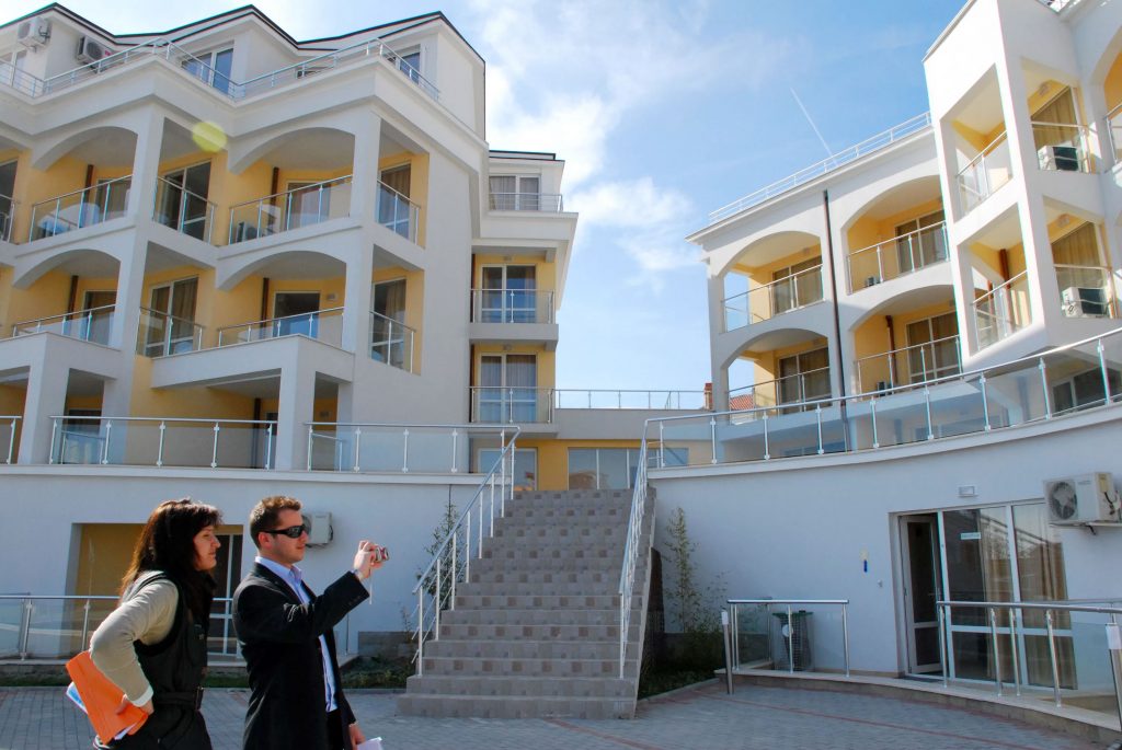 Как купить квартиру в болгарии гражданину россии анталия район кепез отзывы