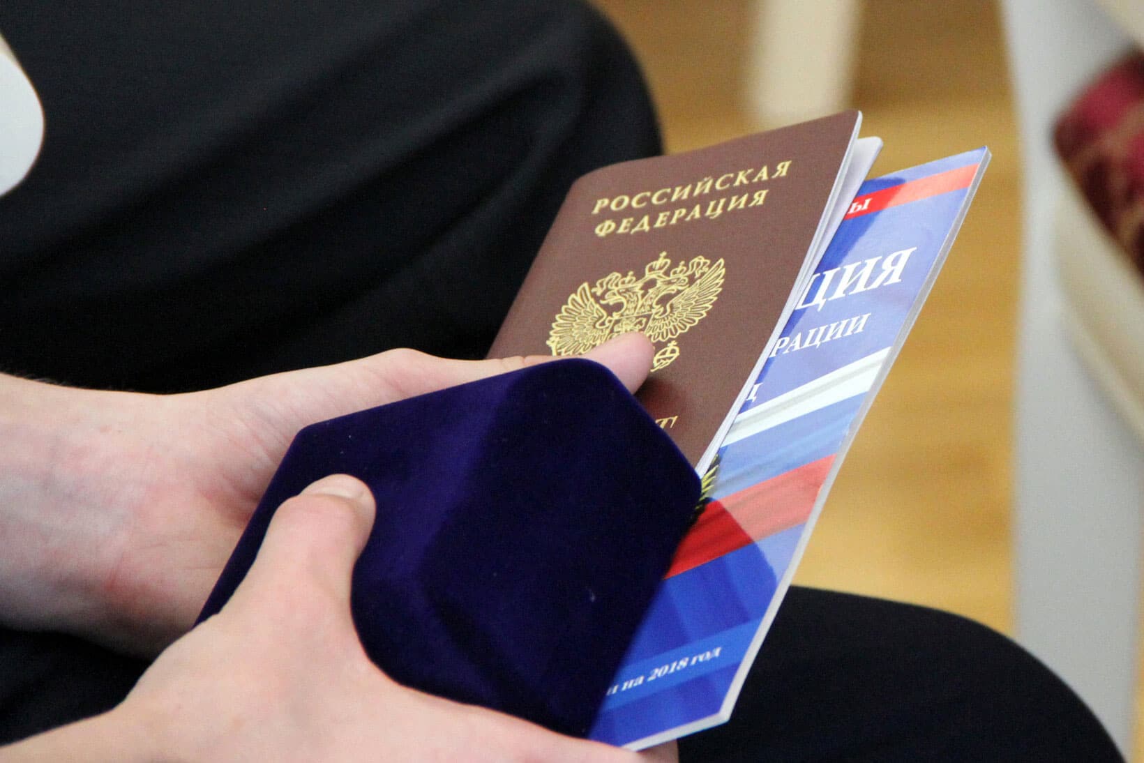 Как можно быстро получить гражданство РФ? Как можно быстро получить гражданство РФ? Есть несколько способов