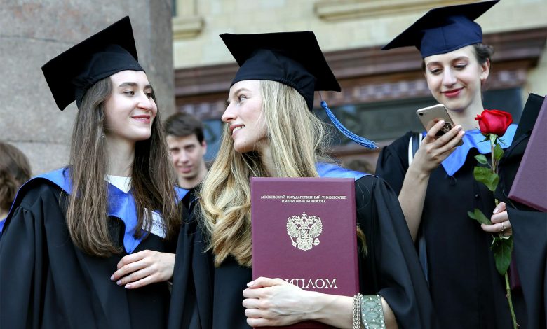 Как получить гражданство РФ иностранному студенту или выпускнику?