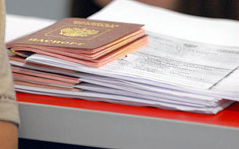 Какие нужны документы для визы на Фиджи. Для оформления визы потребуются: анкета, фотографии, загранпаспорт, справки из банка и полиции, обратный билет, копии предыдущих виз и бронь гостиницы.