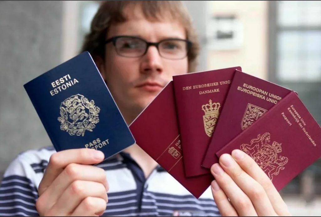 Какое второе гражданство можно получить россиянину?