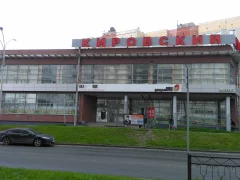 Офис МФЦ в Екатеринбурге на Учителей 2Б