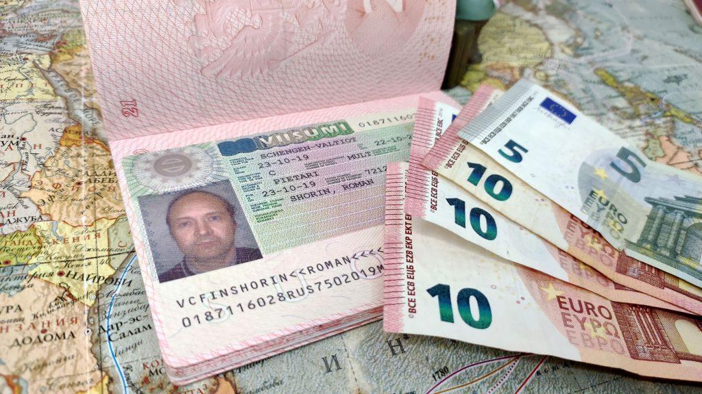 Сколько стоит виза в Финляндию?