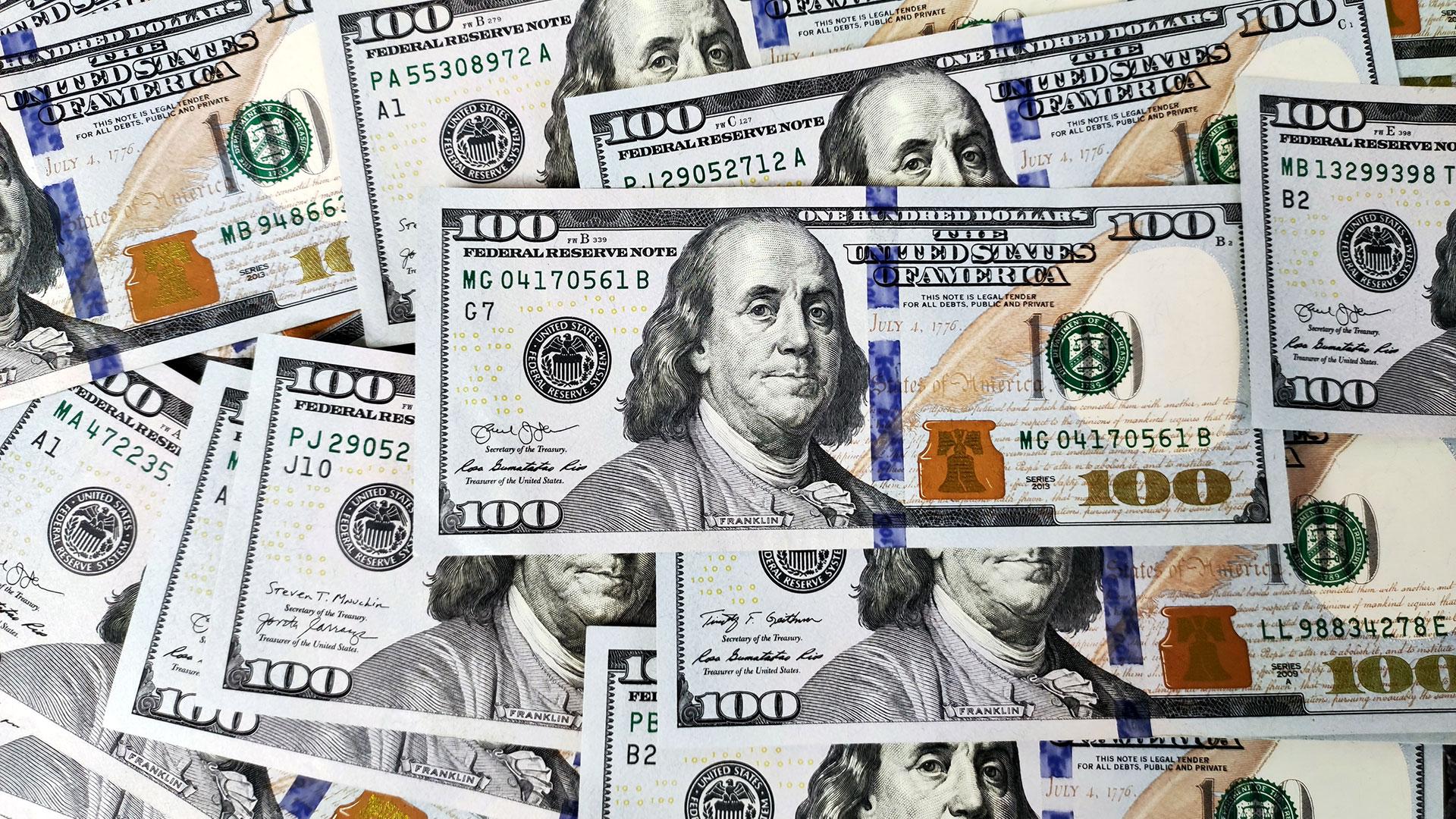 40 долларов это. 40 долларов это. Сколько денег у стран. Перевести доллары в рубли. 40 долларов купюра.