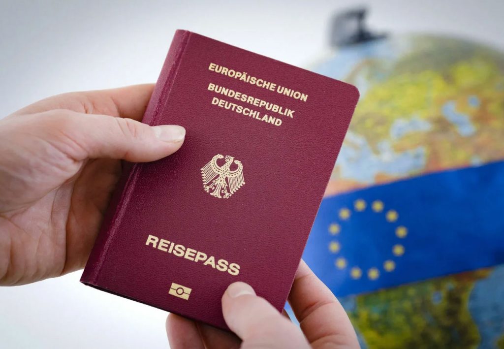 Германский паспорт купить квартиру в черногория на берегу моря