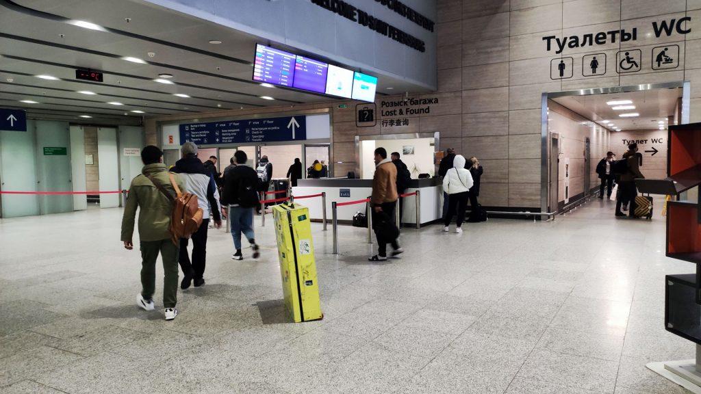 Депортация и выдворение: в чем разница, каковы отличия?